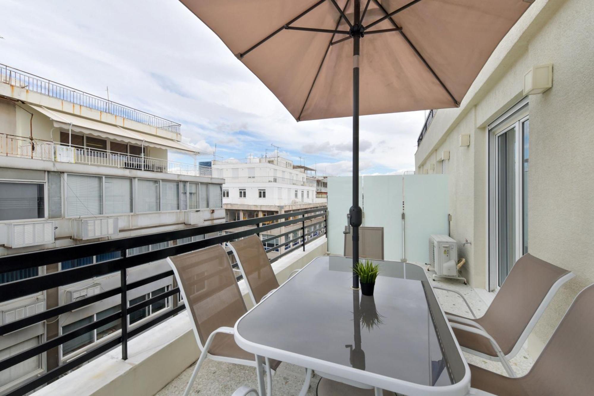 Porto Pireo By Superhost365 - Kolokotroni Apartment Exterior photo