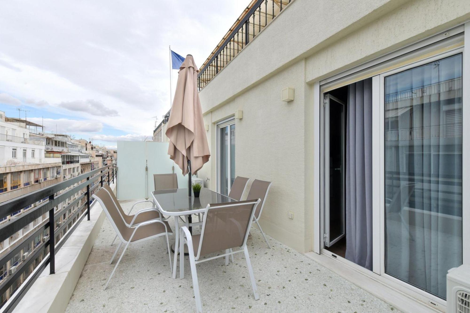 Porto Pireo By Superhost365 - Kolokotroni Apartment Exterior photo